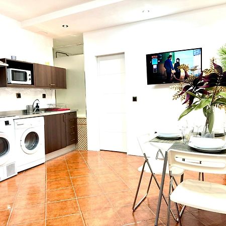 Apartamentos Con Jacuzzi مدريد المظهر الخارجي الصورة